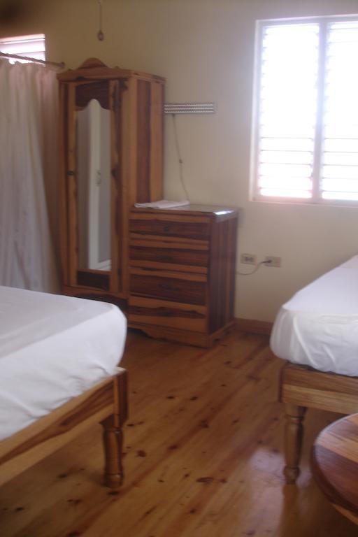Finjam Cottage ปอร์ตอันโตนิโอ ห้อง รูปภาพ