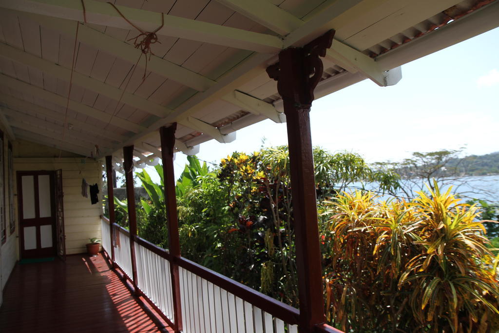 Finjam Cottage ปอร์ตอันโตนิโอ ภายนอก รูปภาพ