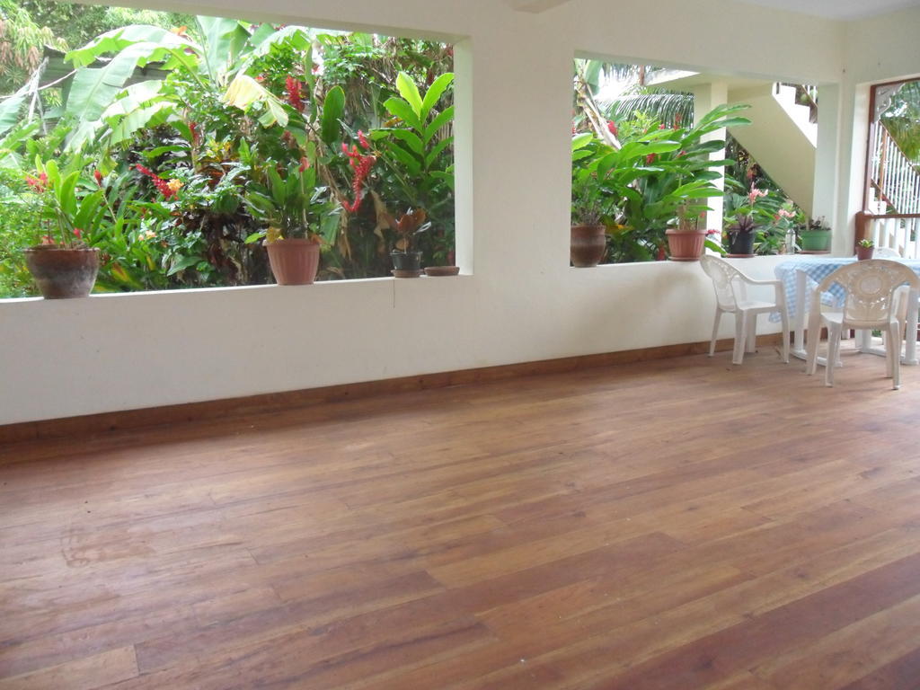 Finjam Cottage ปอร์ตอันโตนิโอ ภายนอก รูปภาพ